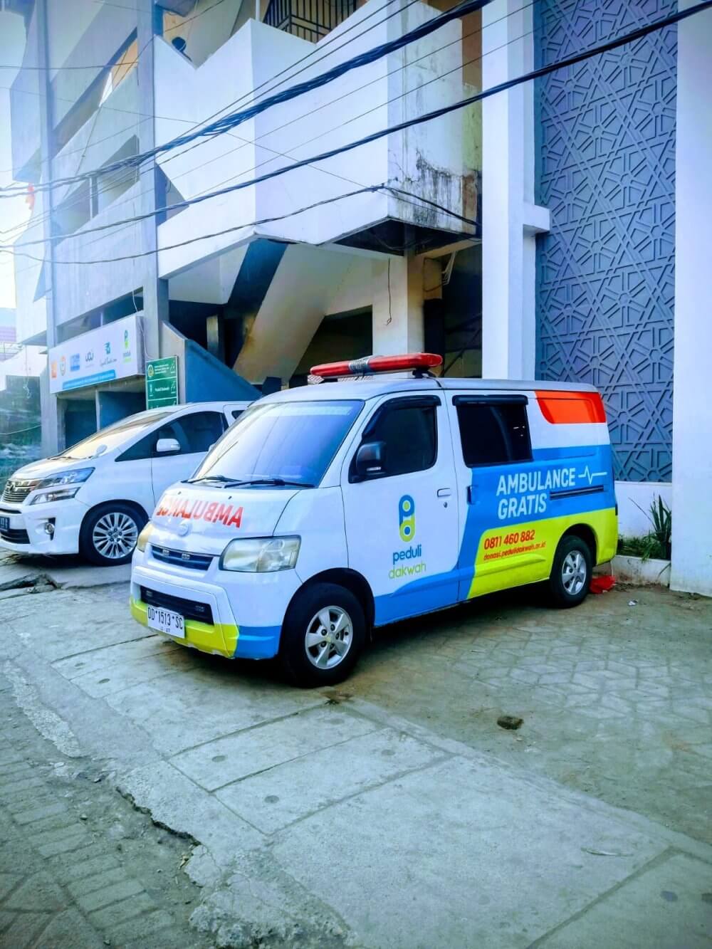 ambulans gratis peduli dakwah
