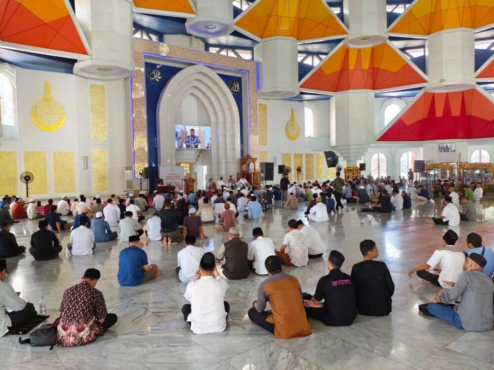 menjadi PNS yang amanah